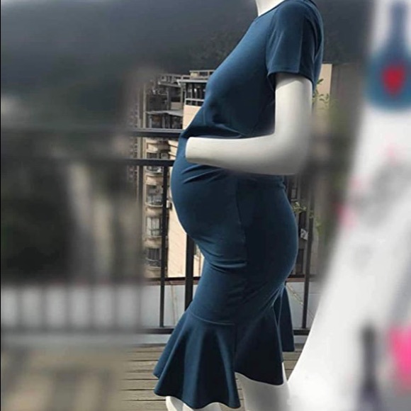 qzq7 Dresses & Skirts - Sz lg Women's Maternity V Neck Mermaid Dress